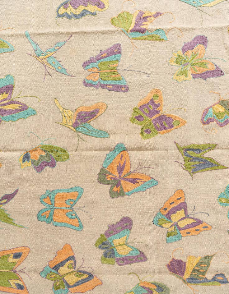 Detail image of  6' 5 x 9'  Hand Woven Kilim Suzani Wool Rug