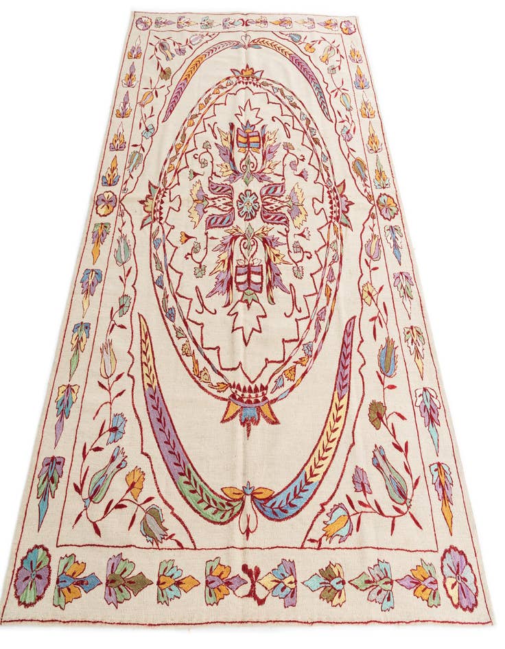 Detail image of  6' x 8'  Hand Woven Kilim Suzani Wool Rug