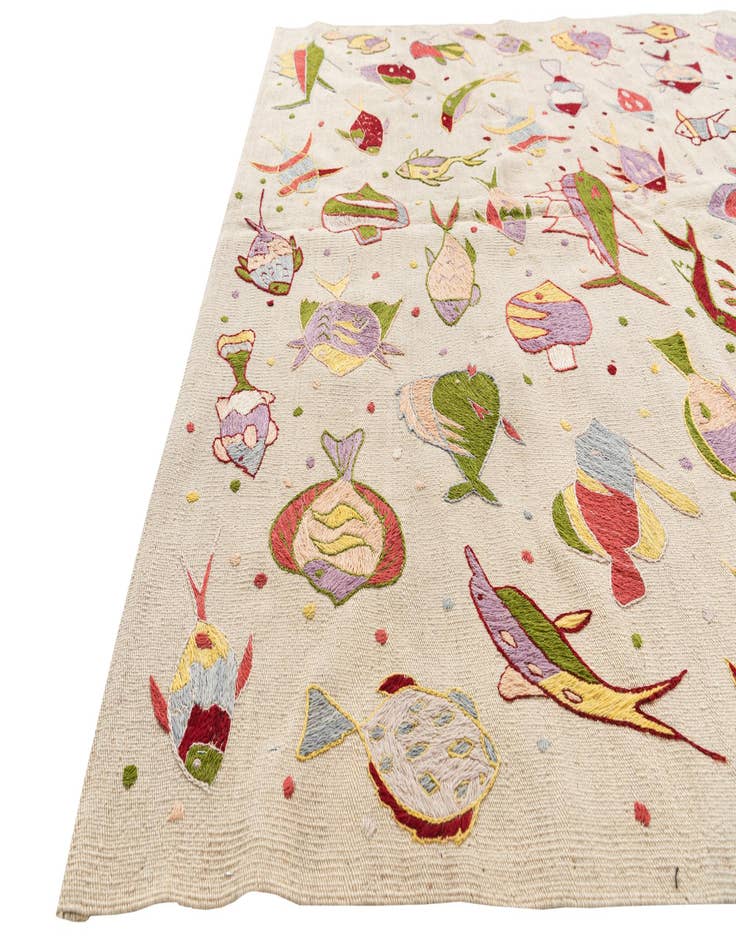 Detail image of  5' x 6' 1  Hand Woven Kilim Suzani Wool Rug