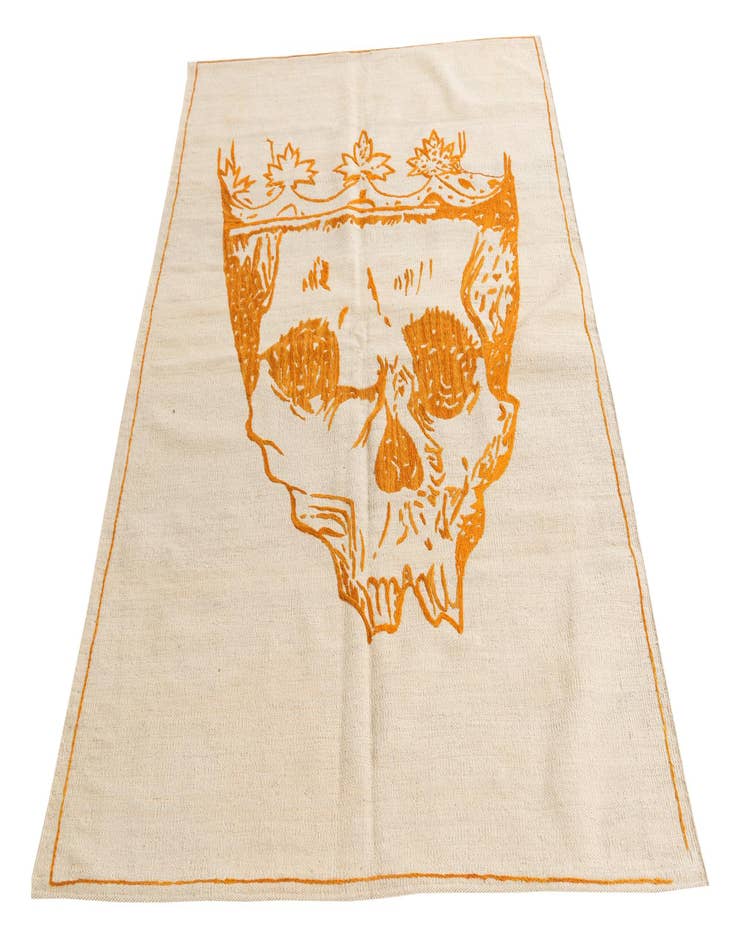 Detail image of  4' 3 x 5' 8  Hand Woven Kilim Suzani Wool Rug