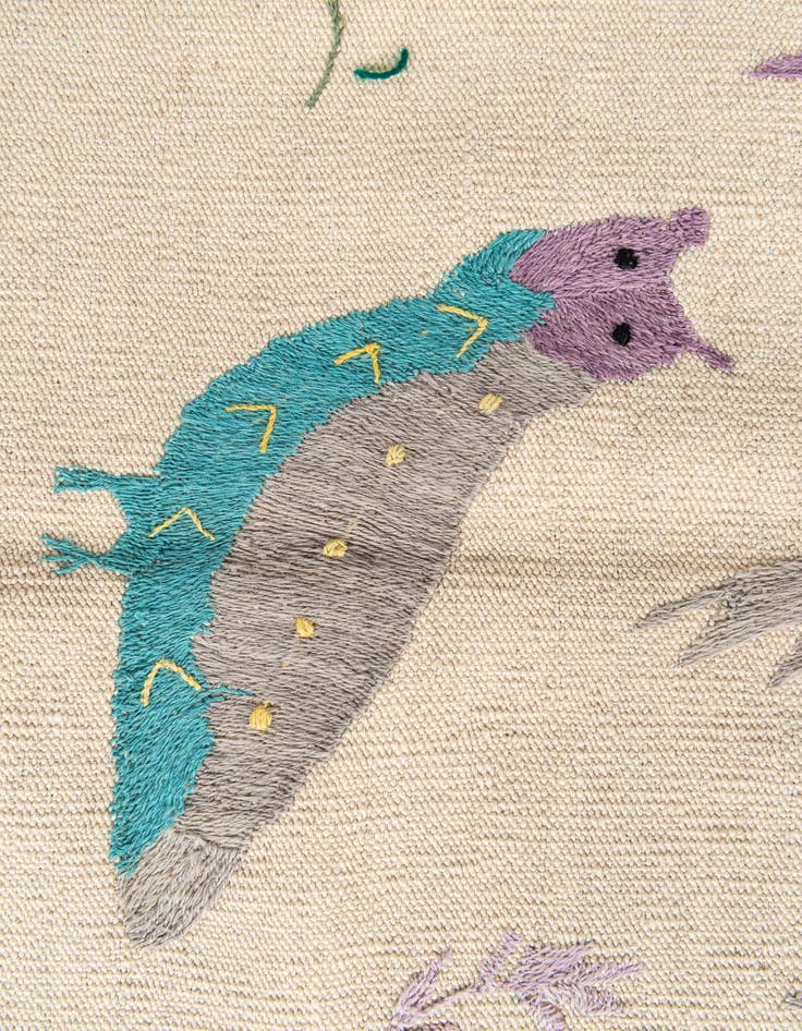 Detail image of  4' 2 x 5' 6  Hand Woven Kilim Suzani Wool Rug