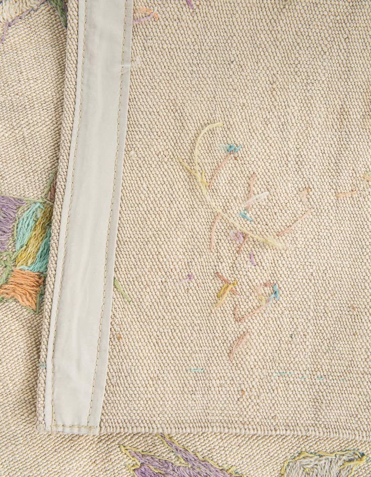 Detail image of  4' 2 x 5' 8  Hand Woven Kilim Suzani Wool Rug