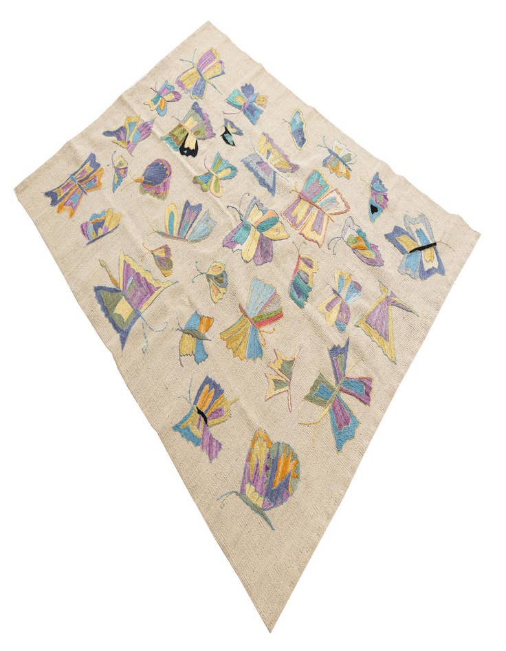 Detail image of  4' 1 x 5' 9  Hand Woven Kilim Suzani Wool Rug