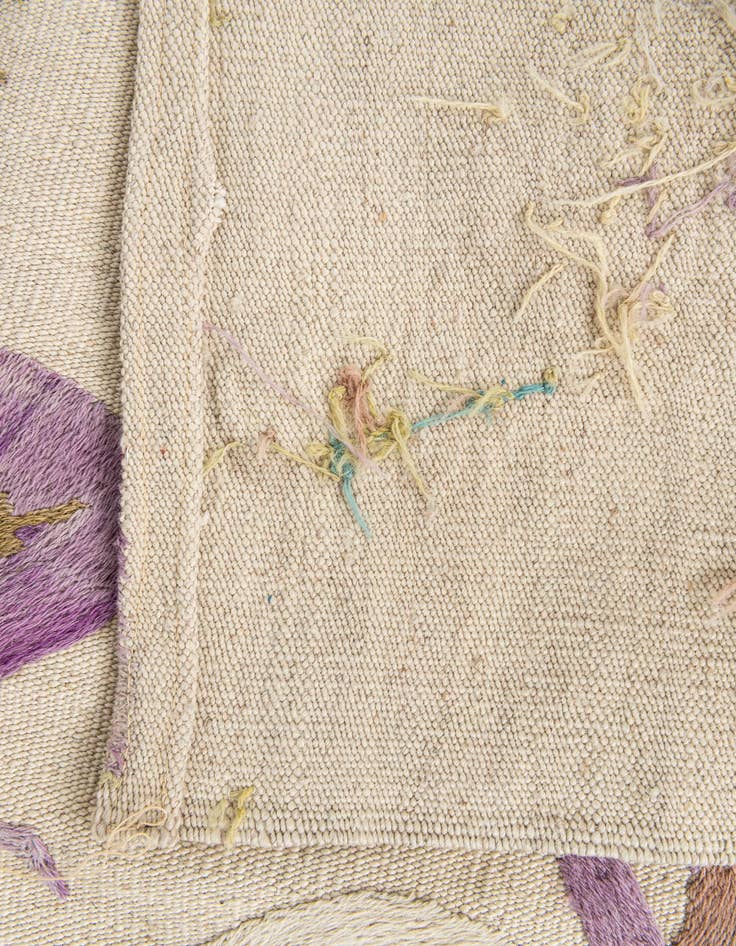 Detail image of  4' 2 x 5' 8  Hand Woven Kilim Suzani Wool Rug