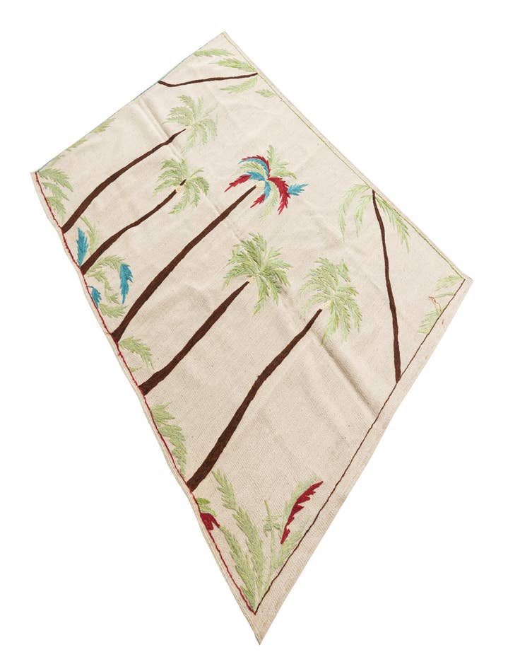 Detail image of  4' 4 x 5' 10  Hand Woven Kilim Suzani Wool Rug