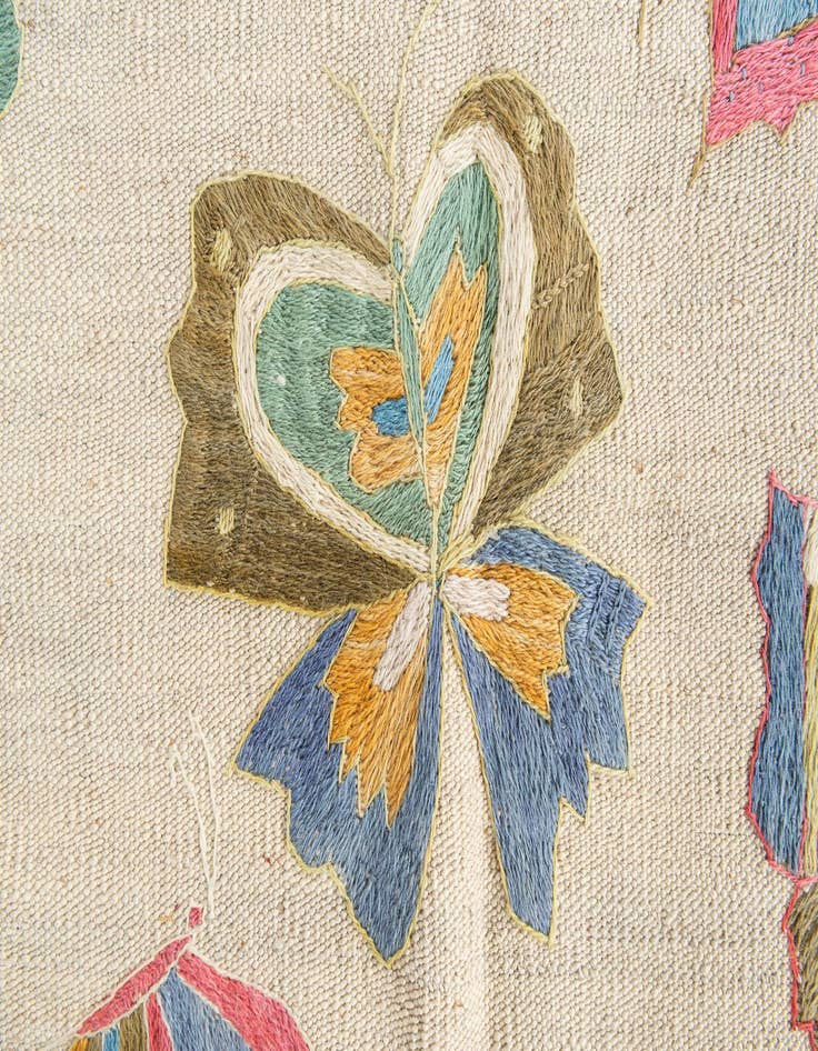 Detail image of  5' x 6' 4  Hand Woven Kilim Suzani Wool Rug