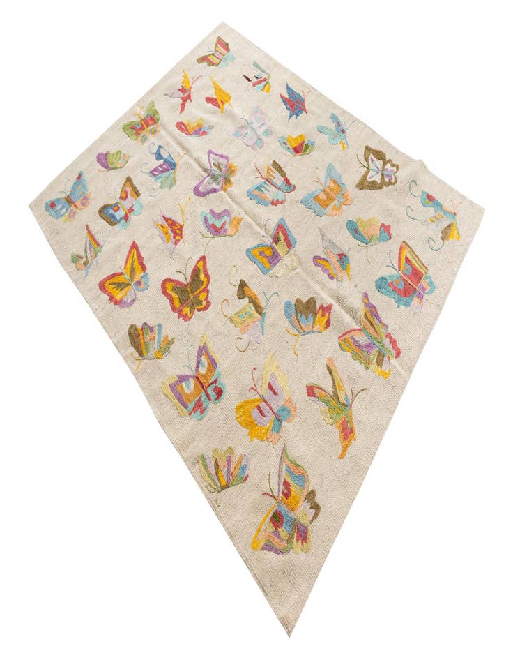 Detail image of  4' 5 x 5' 7  Hand Woven Kilim Suzani Wool Rug