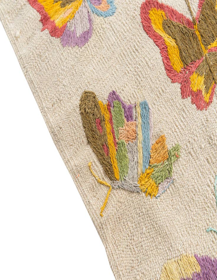 Detail image of  4' 5 x 5' 7  Hand Woven Kilim Suzani Wool Rug