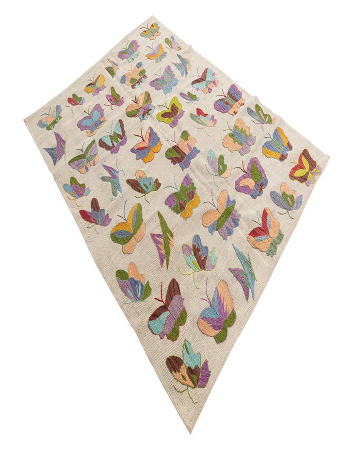 Detail image of  4' 7 x 6' 1  Hand Woven Kilim Suzani Wool Rug