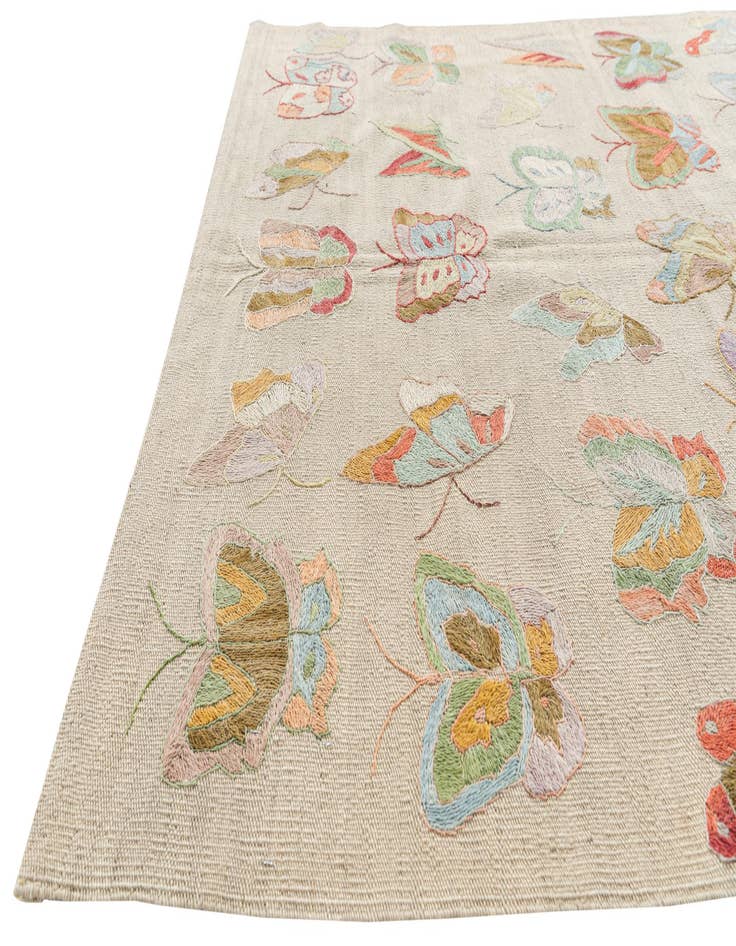 Detail image of  4' 3 x 5' 10  Hand Woven Kilim Suzani Wool Rug