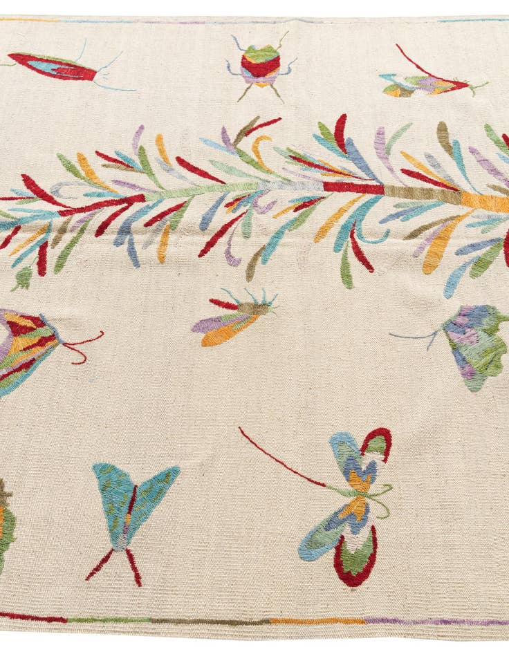 Detail image of  5' 1 x 6' 4  Hand Woven Kilim Suzani Wool Rug