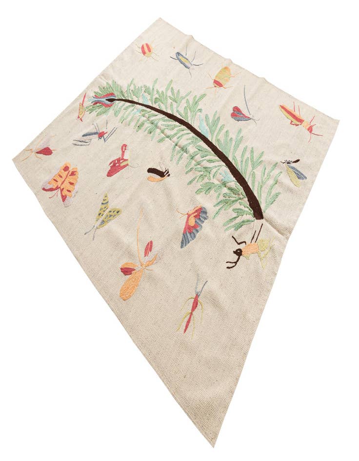 Detail image of  5' 4 x 6'  Hand Woven Kilim Suzani Wool Rug