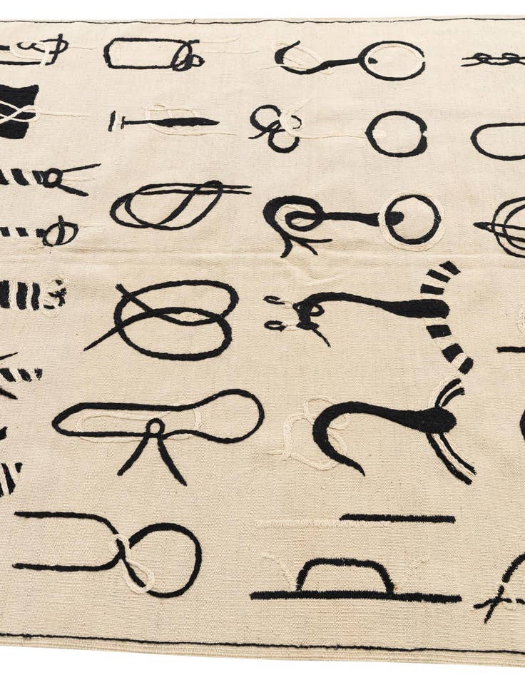 Detail image of  5' 1 x 6' 2  Hand Woven Kilim Suzani Wool Rug