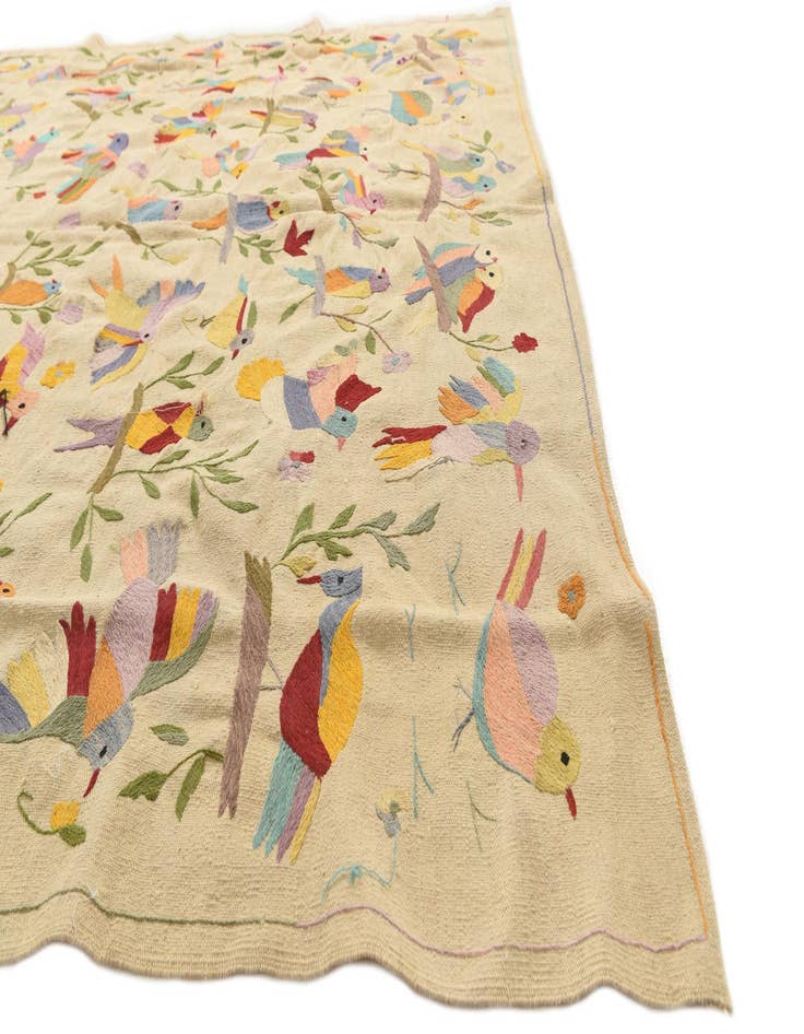 Detail image of  7' 6 x 9' 3  Hand Woven Kilim Suzani Wool Rug