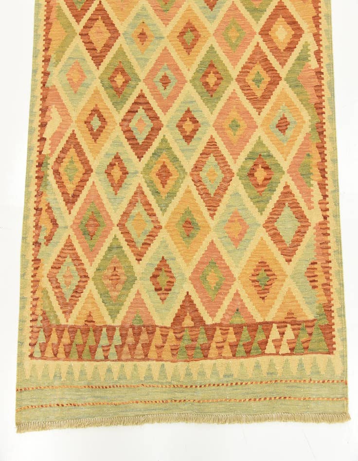 Detail image of  3' 10 x 6'  Hand Woven Kilim Waziri Wool Rug