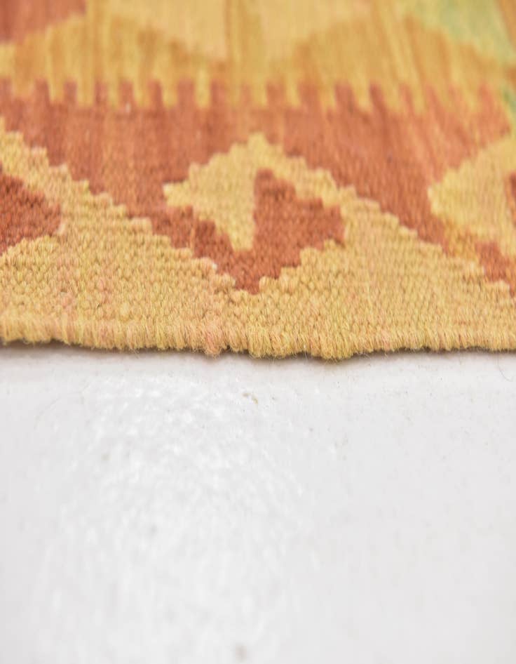 Detail image of  3' 4 x 5'  Hand Woven Kilim Waziri Wool Rug