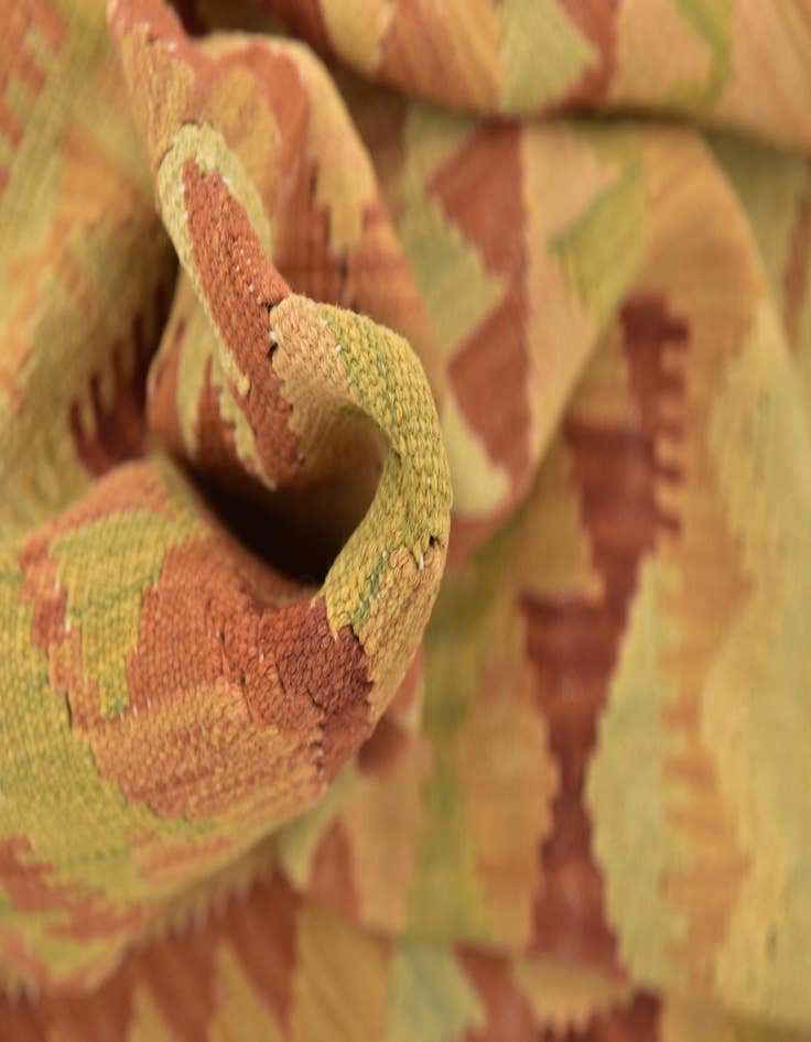 Detail image of  3' 3 x 5' 2  Hand Woven Kilim Waziri Wool Rug