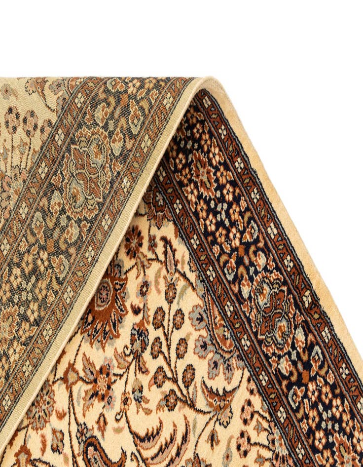 Detail image of  4' 2 x 6' 2  Hand Knotted Lahour Oriental Wool Rug