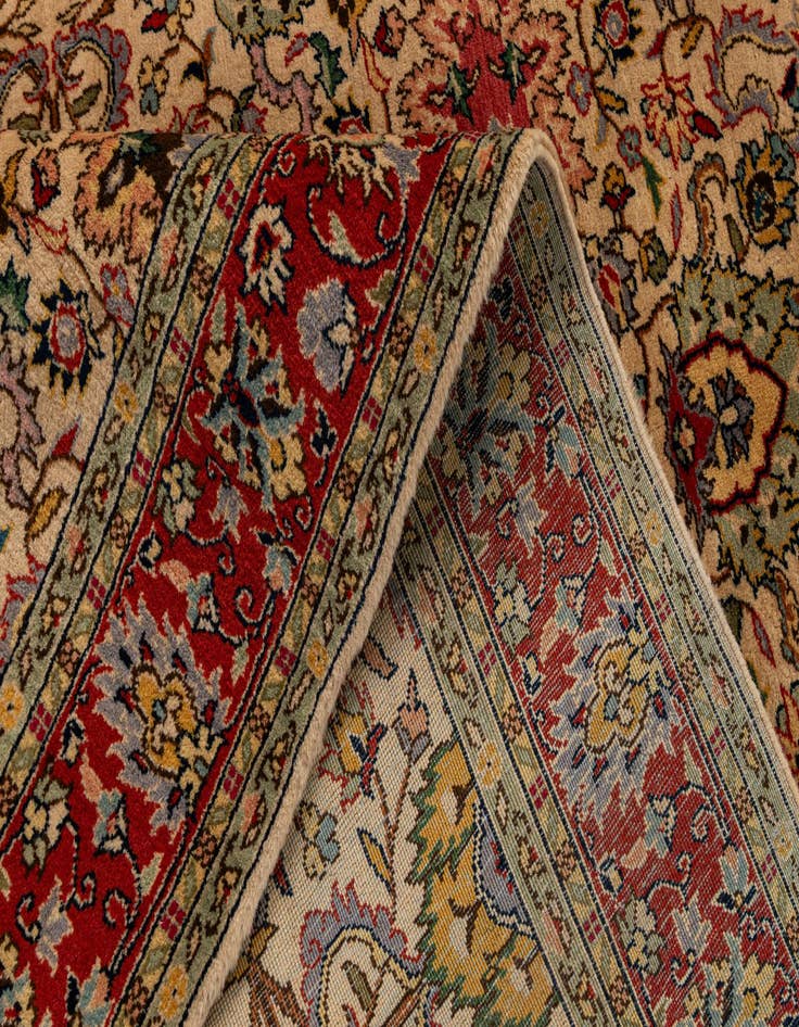 Detail image of  4' 11 x 6' 10  Hand Knotted Lahour Wool Rug