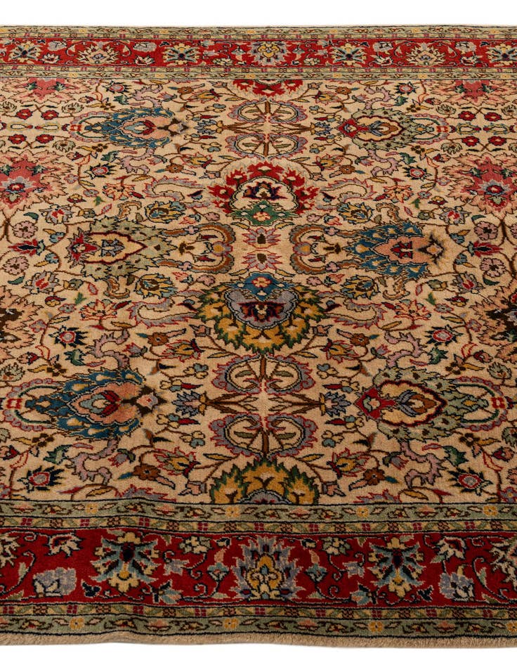 Detail image of  4' 11 x 6' 10  Hand Knotted Lahour Wool Rug