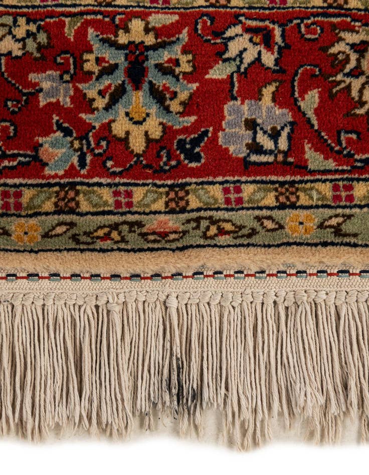 Detail image of  4' 11 x 6' 10  Hand Knotted Lahour Wool Rug