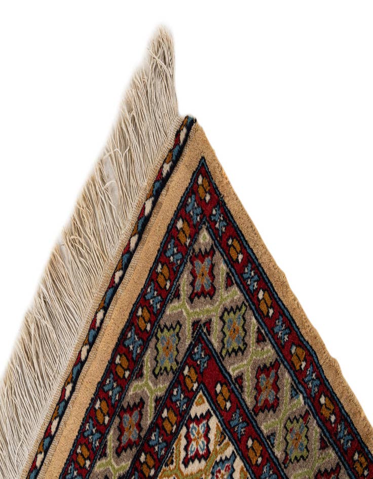 Detail image of  3' 1 x 4' 7  Hand Knotted Lahour Oriental Wool Rug