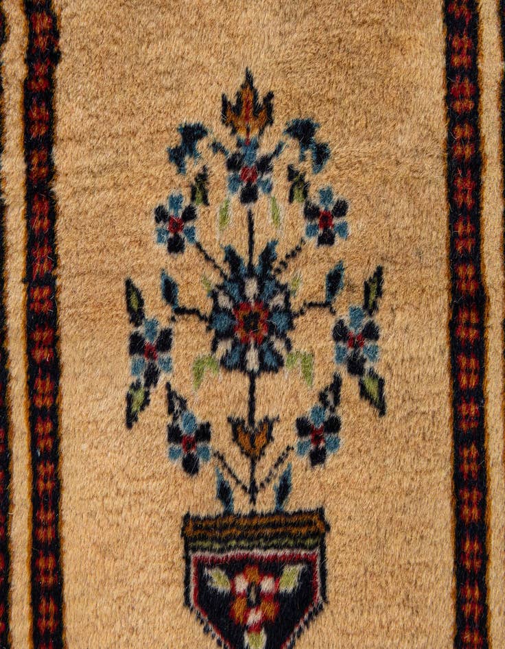 Detail image of  3' 1 x 4' 7  Hand Knotted Lahour Oriental Wool Rug
