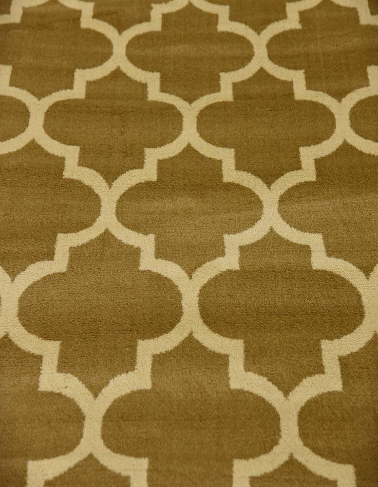 Detail image of  5' 3 x 7' 2 Lattice Rug