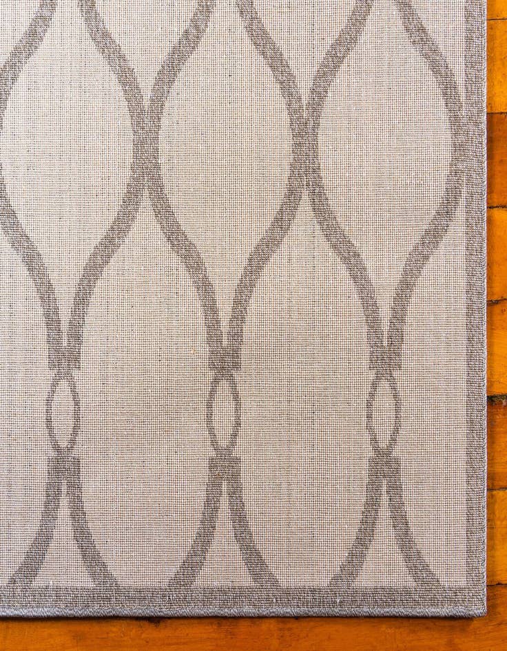 Detail image of  9' x 12' Lattice Rug