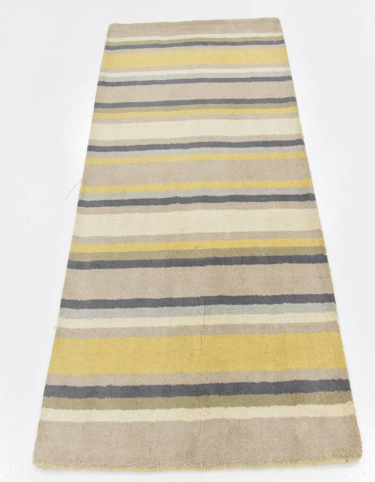 Detail image of  4' x 5' 8 Luna Wool Rug