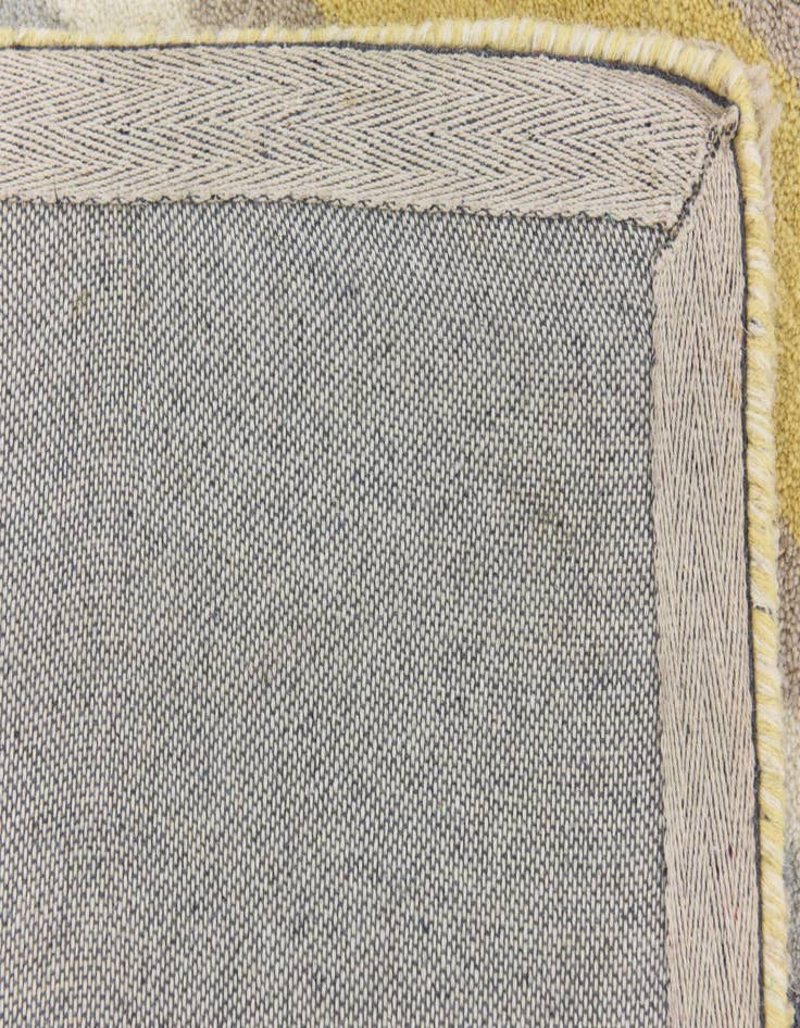 Detail image of  4' x 5' 8 Luna Wool Rug