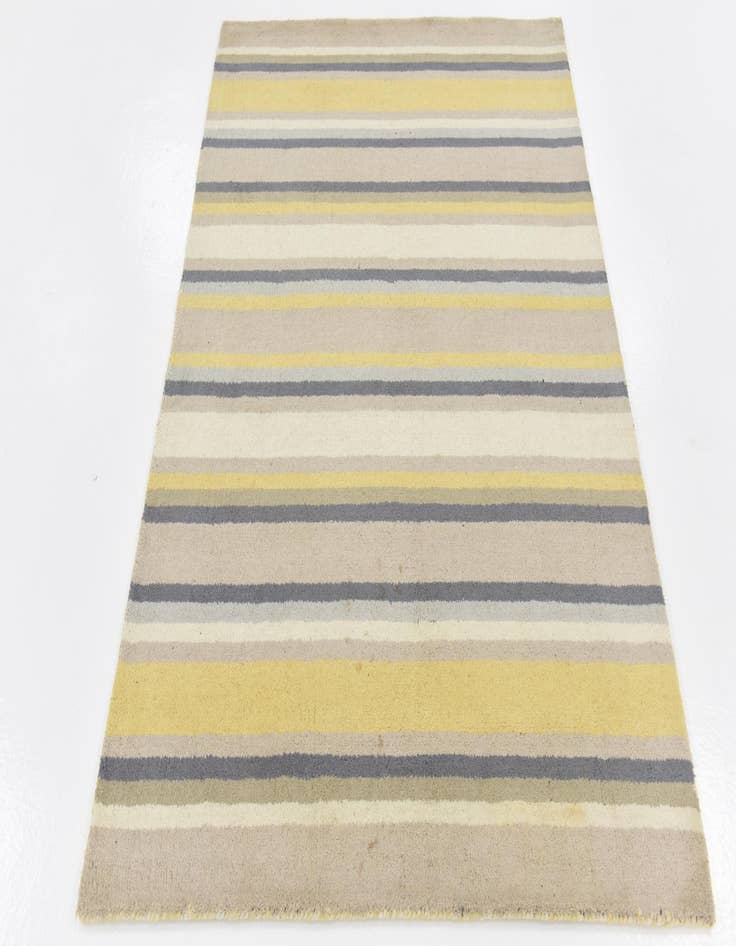 Detail image of  4' x 5' 6 Luna Wool Rug