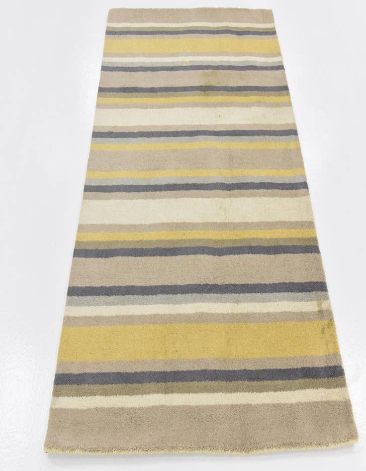 Detail image of  4' x 5' 6 Luna Wool Rug