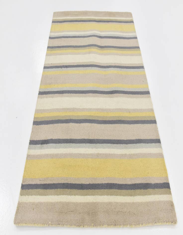 Detail image of  4' x 5' 7 Luna Wool Rug