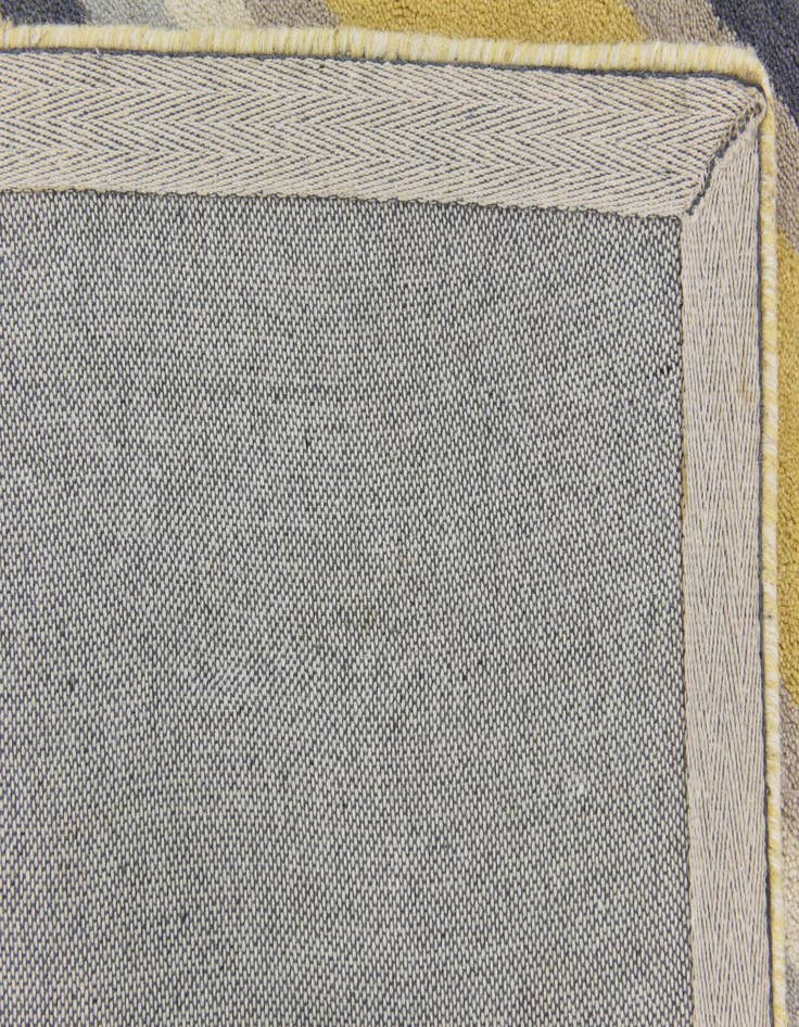 Detail image of  4' x 5' 7 Luna Wool Rug