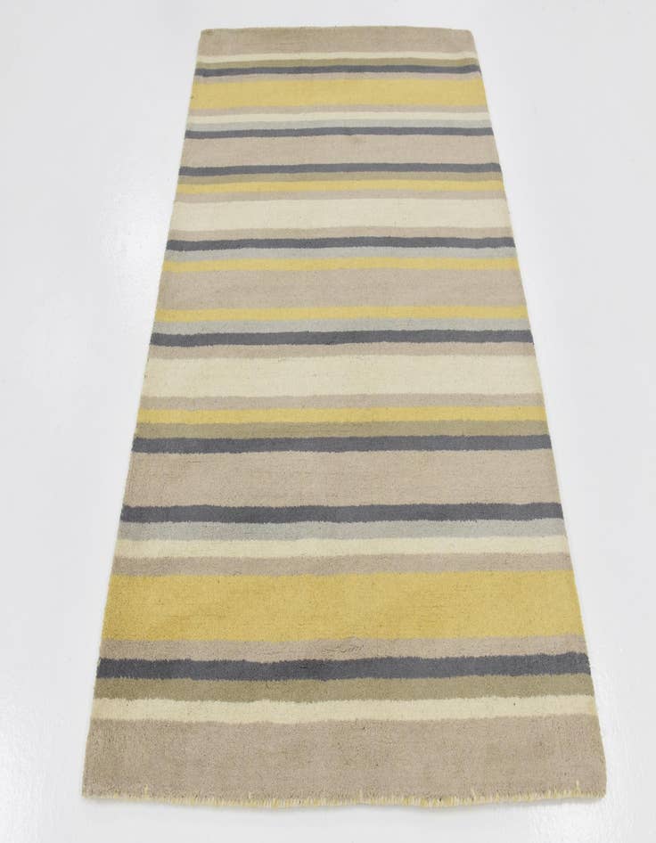 Detail image of  4' x 5' 7 Luna Wool Rug