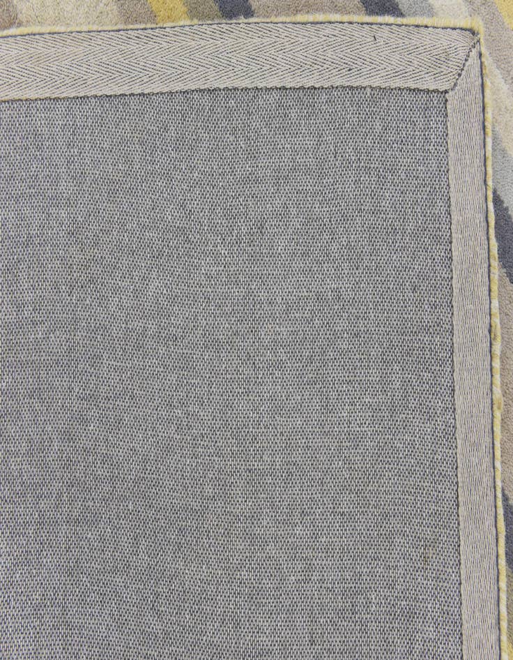 Detail image of  4' x 5' 7 Luna Wool Rug