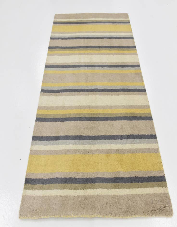 Detail image of  4' x 5' 7 Luna Wool Rug