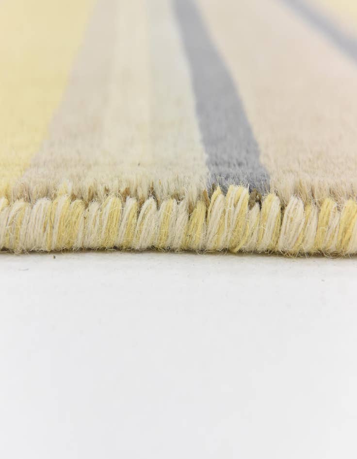 Detail image of  4' 2 x 5' 7 Luna Wool Rug