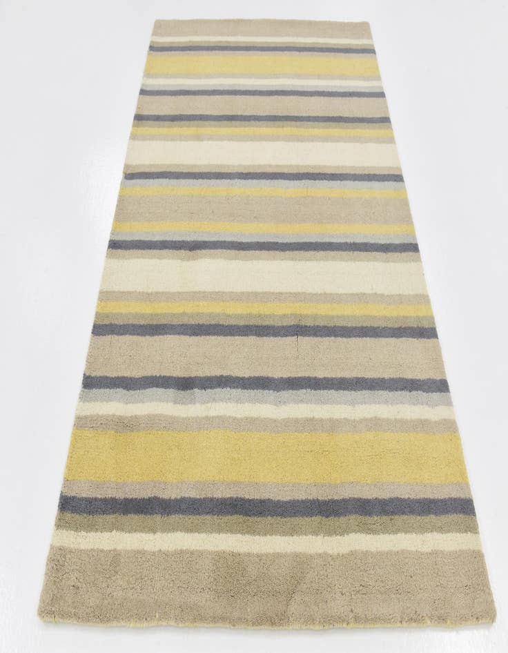 Detail image of  4' x 5' 7 Luna Wool Rug