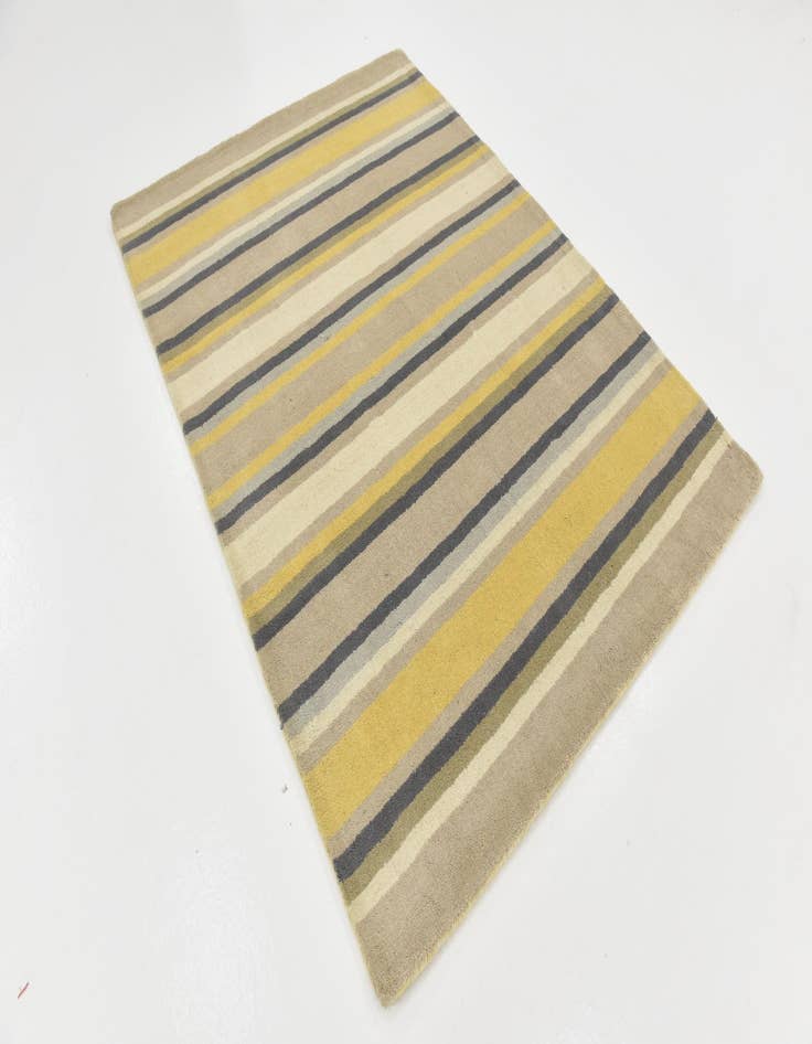 Detail image of  4' 2 x 5' 7 Luna Wool Rug