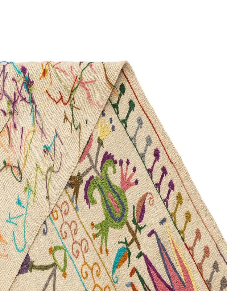 Detail image of  5' 7 x 7' 9  Hand Knotted Marok Kilim Rug