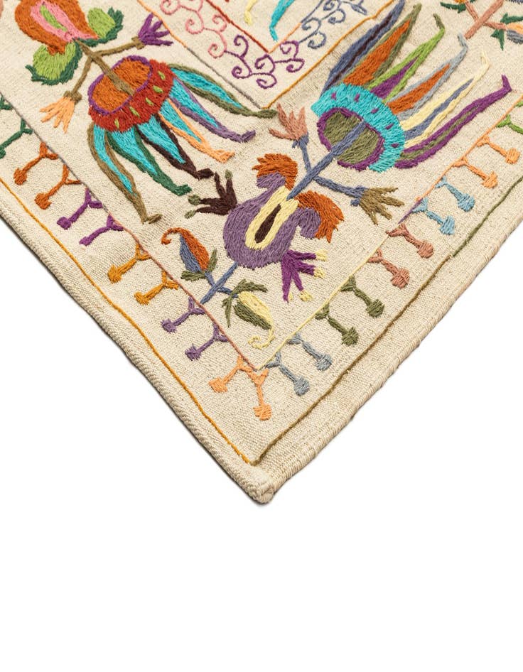 Detail image of  5' 7 x 7' 9  Hand Knotted Marok Kilim Rug