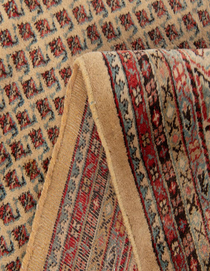 Detail image of  7' 5 x 10' 8  Hand Knotted Mir Wool Rug