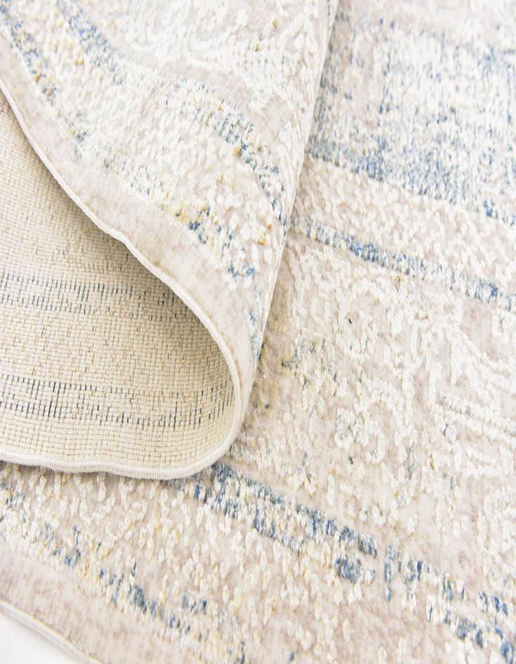 Detail image of  5' 3 x 7' 2 Modern Classical Rug