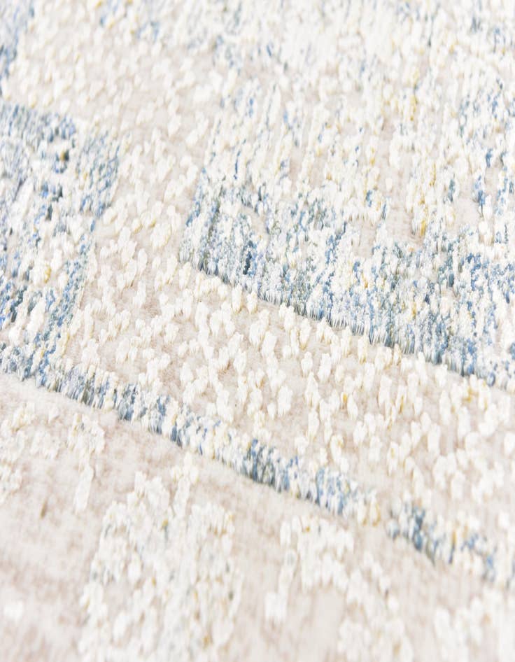 Detail image of  5' 3 x 7' 2 Modern Classical Rug