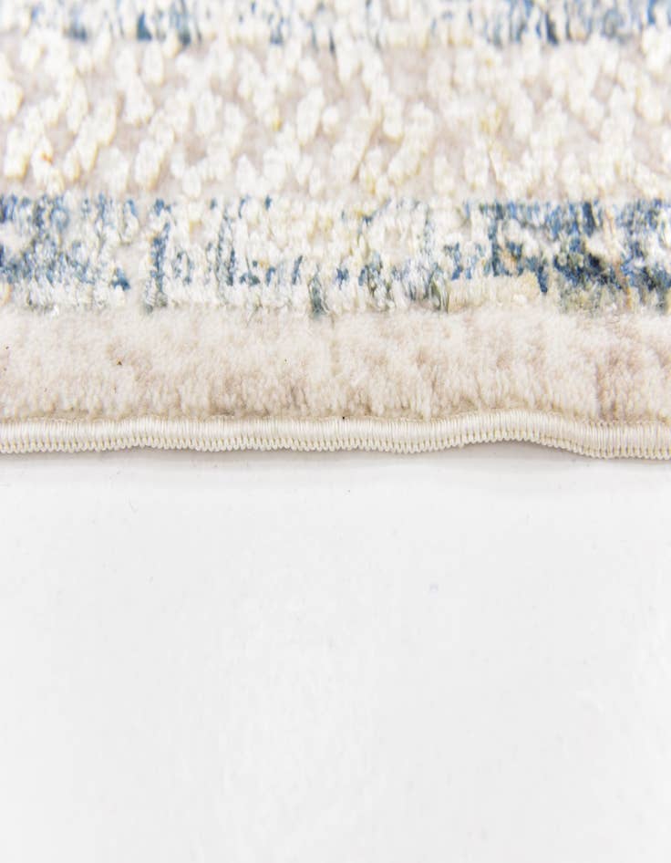 Detail image of  5' 3 x 7' 2 Modern Classical Rug