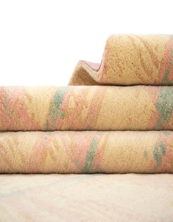 Detail image of  7' 9 x 9' 11 Modern Himalaya Wool Rug