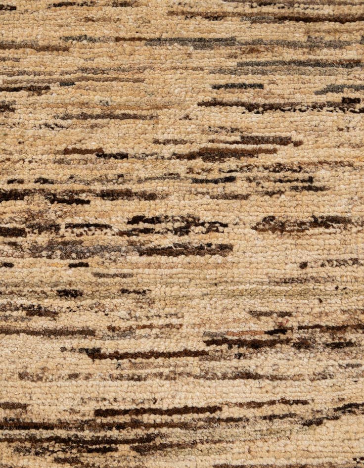 Detail image of  6' 4 x 9' 3  Hand Knotted Modern Ziegler Wool Rug