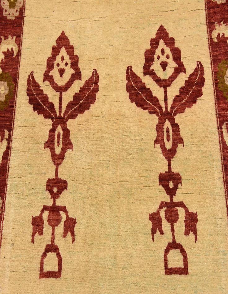 Detail image of  3' 10 x 5' 9  Hand Knotted Modern Ziegler Oriental Rug